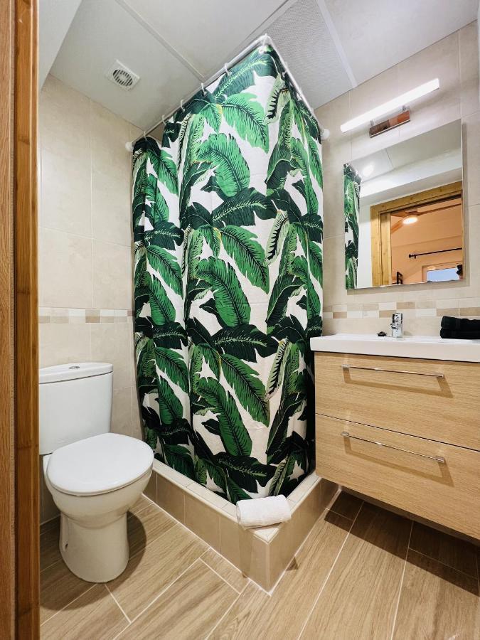 Nanit Rooms Ibiza Hostal Santa Eularia des Riu Zewnętrze zdjęcie