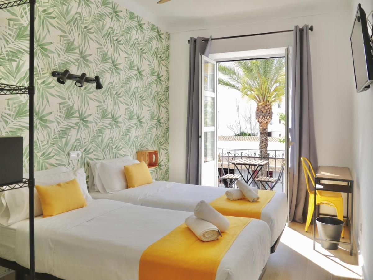 Nanit Rooms Ibiza Hostal Santa Eularia des Riu Zewnętrze zdjęcie