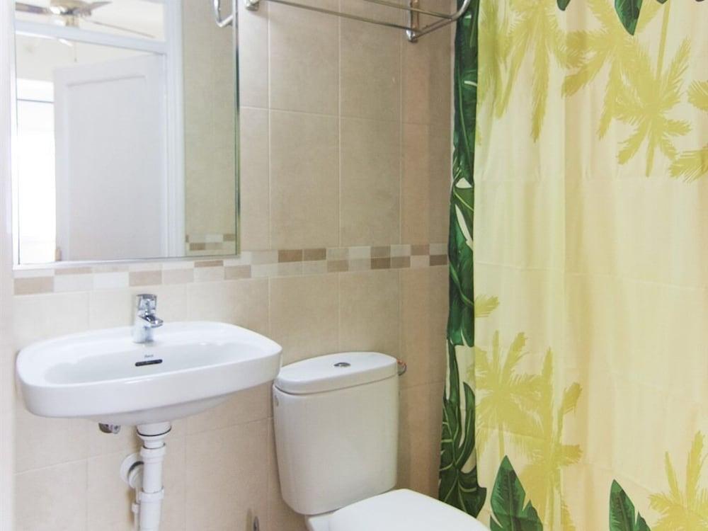 Nanit Rooms Ibiza Hostal Santa Eularia des Riu Zewnętrze zdjęcie